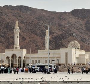 Read more about the article Pentingnya Jabal Uhud dalam Sejarah Islam
